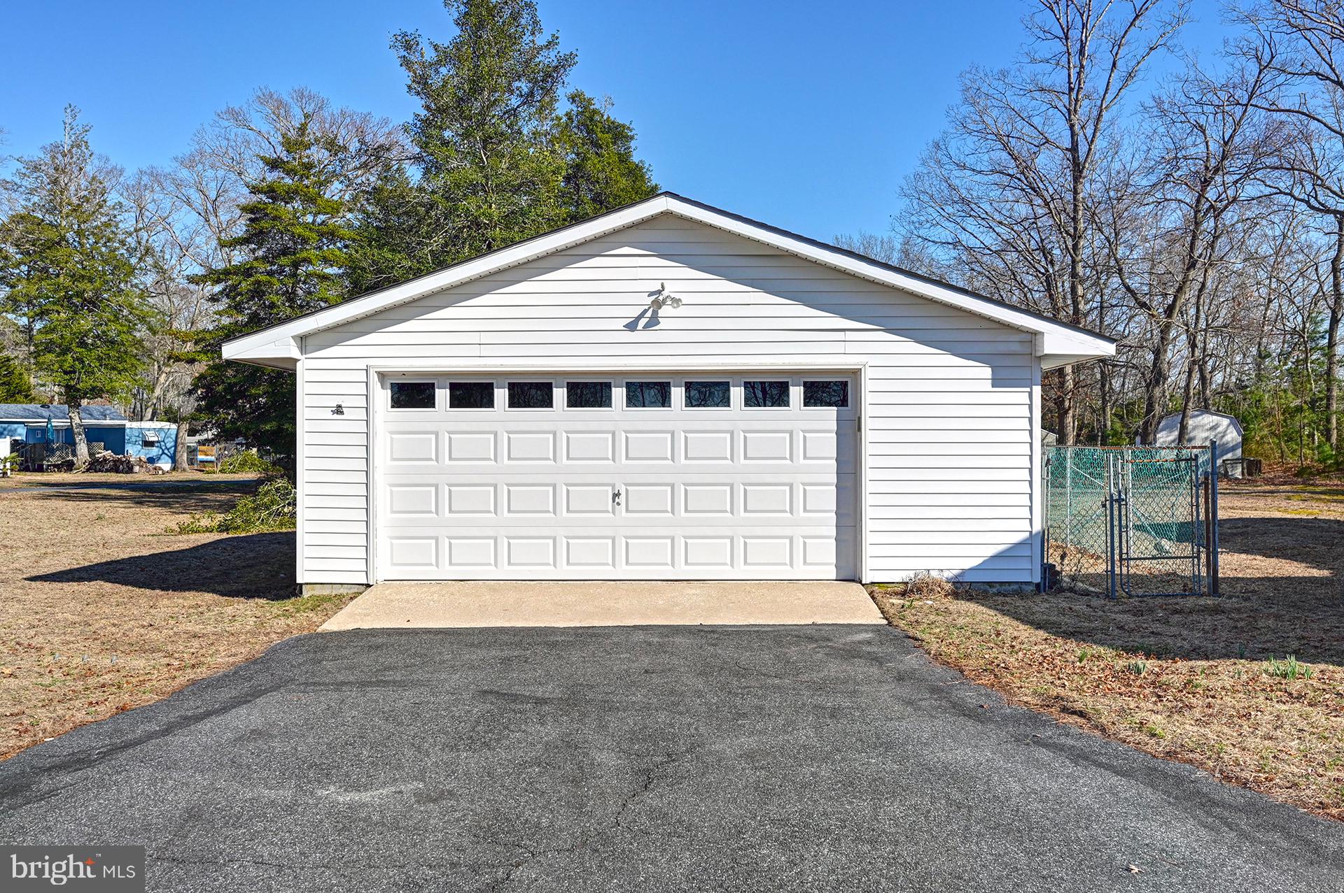 SHADYDELL PARK - Residential