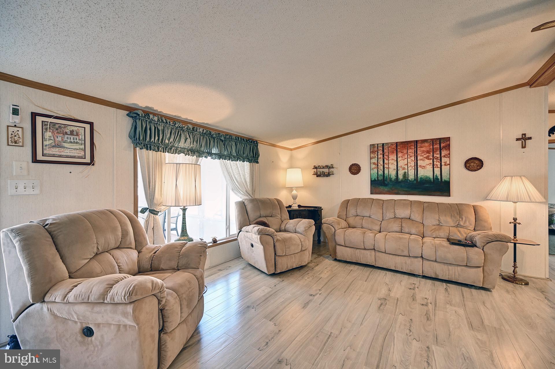 SHADYDELL PARK - Residential