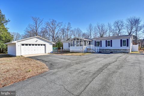 Mobile Home For Sale - 37466 Shady Court<br/> OCEAN VIEW, DE 19970