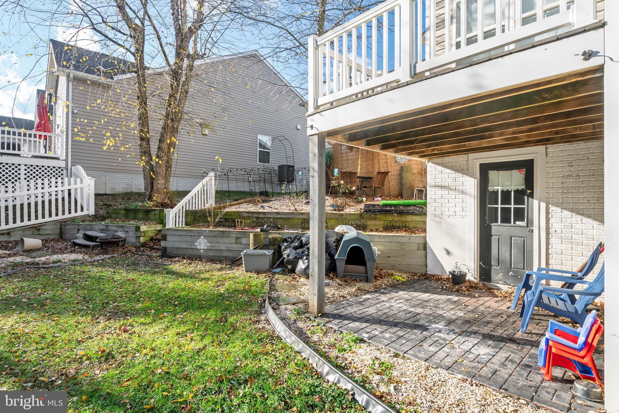 HOMESTEAD - Residential