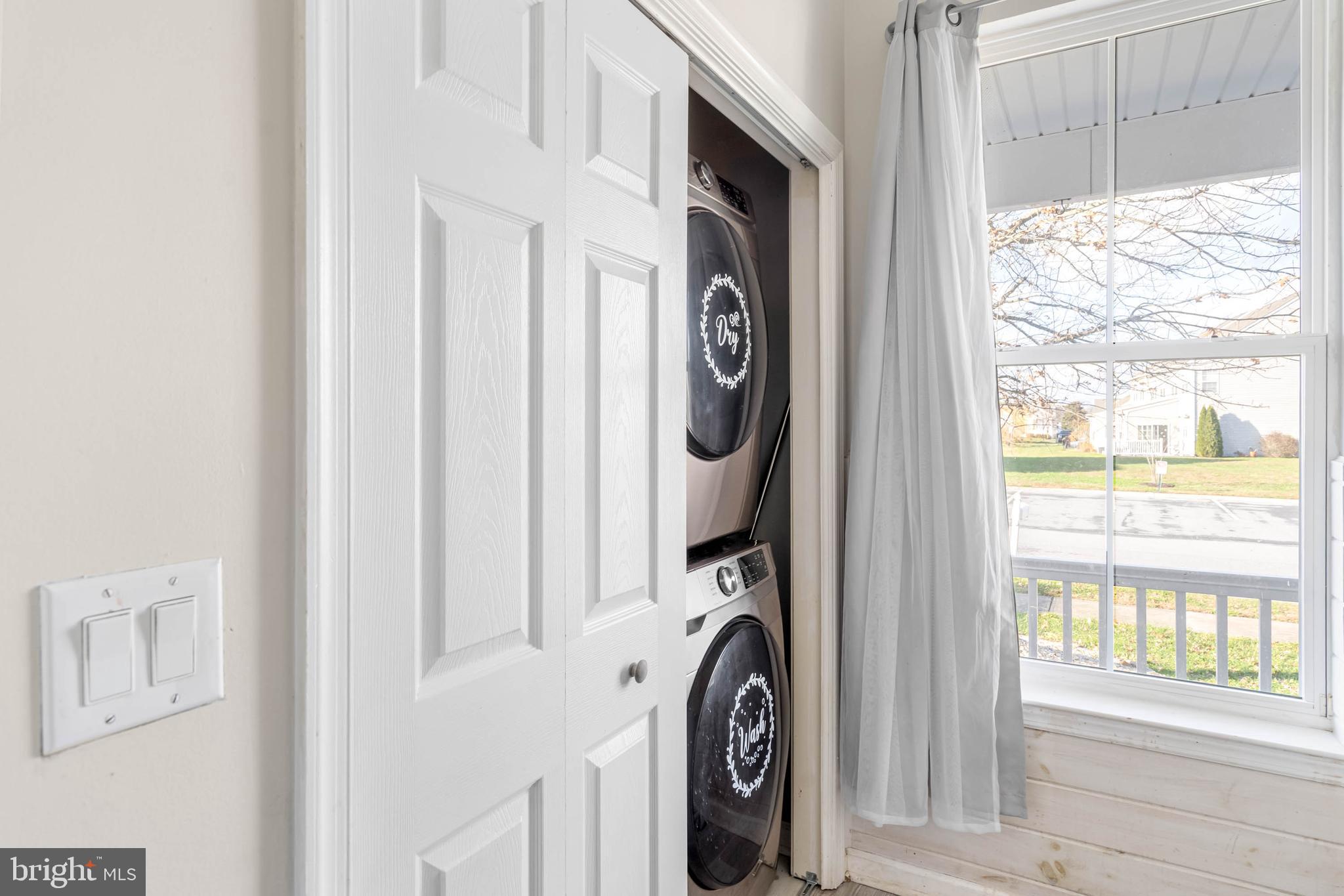 HOMESTEAD - Residential