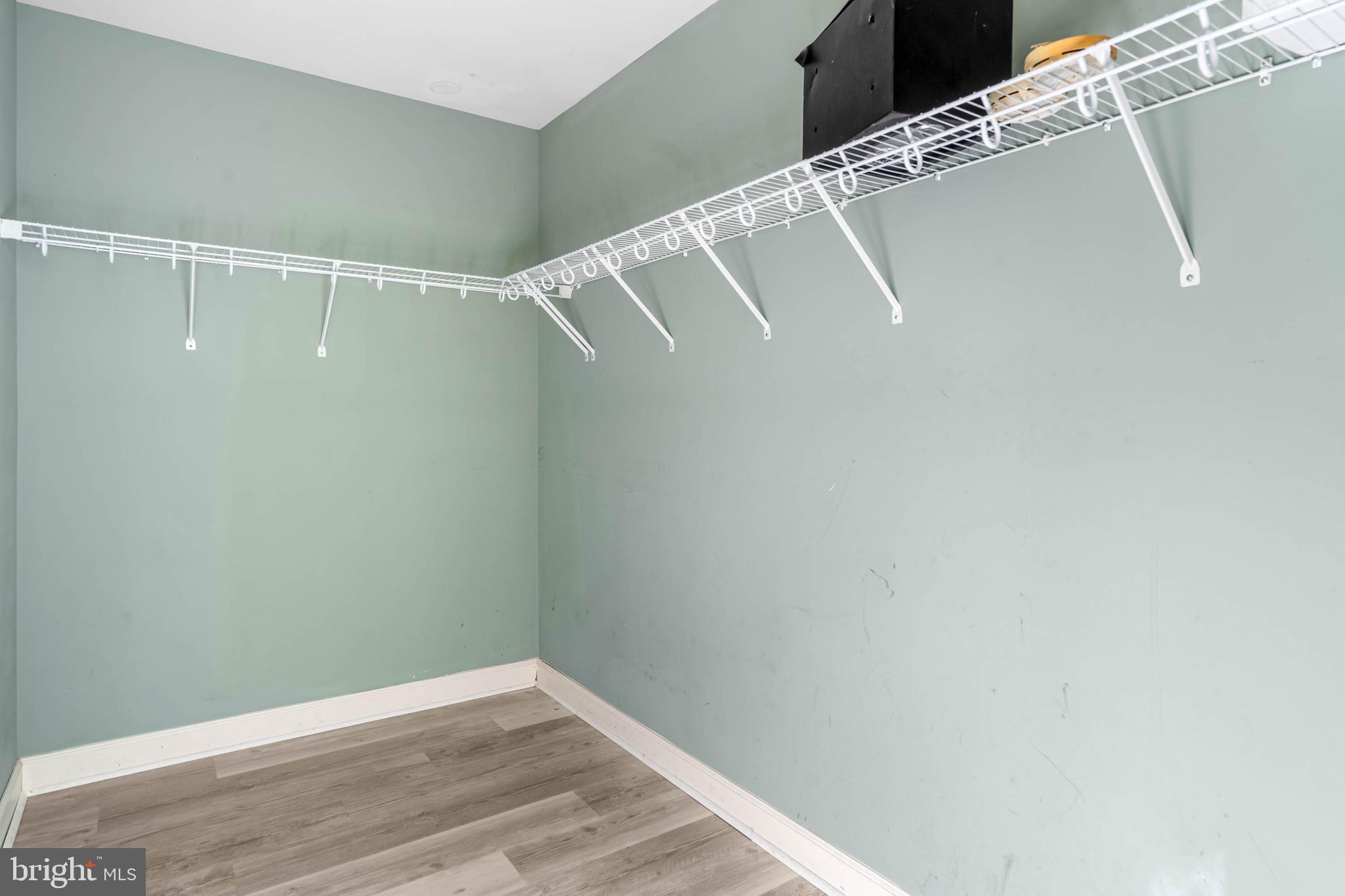 HOMESTEAD - Residential