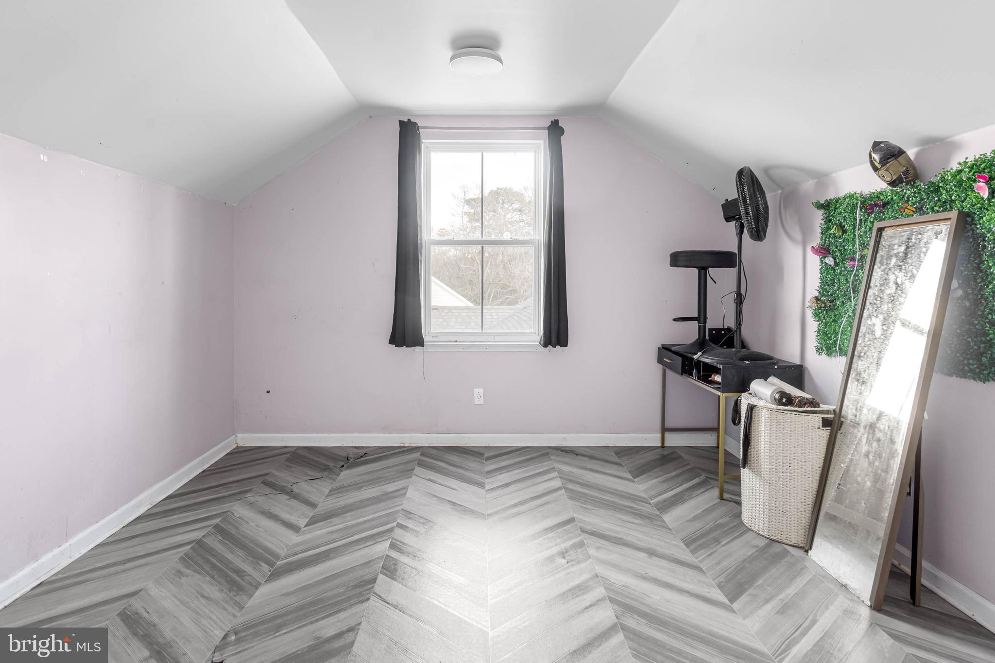 HOMESTEAD - Residential