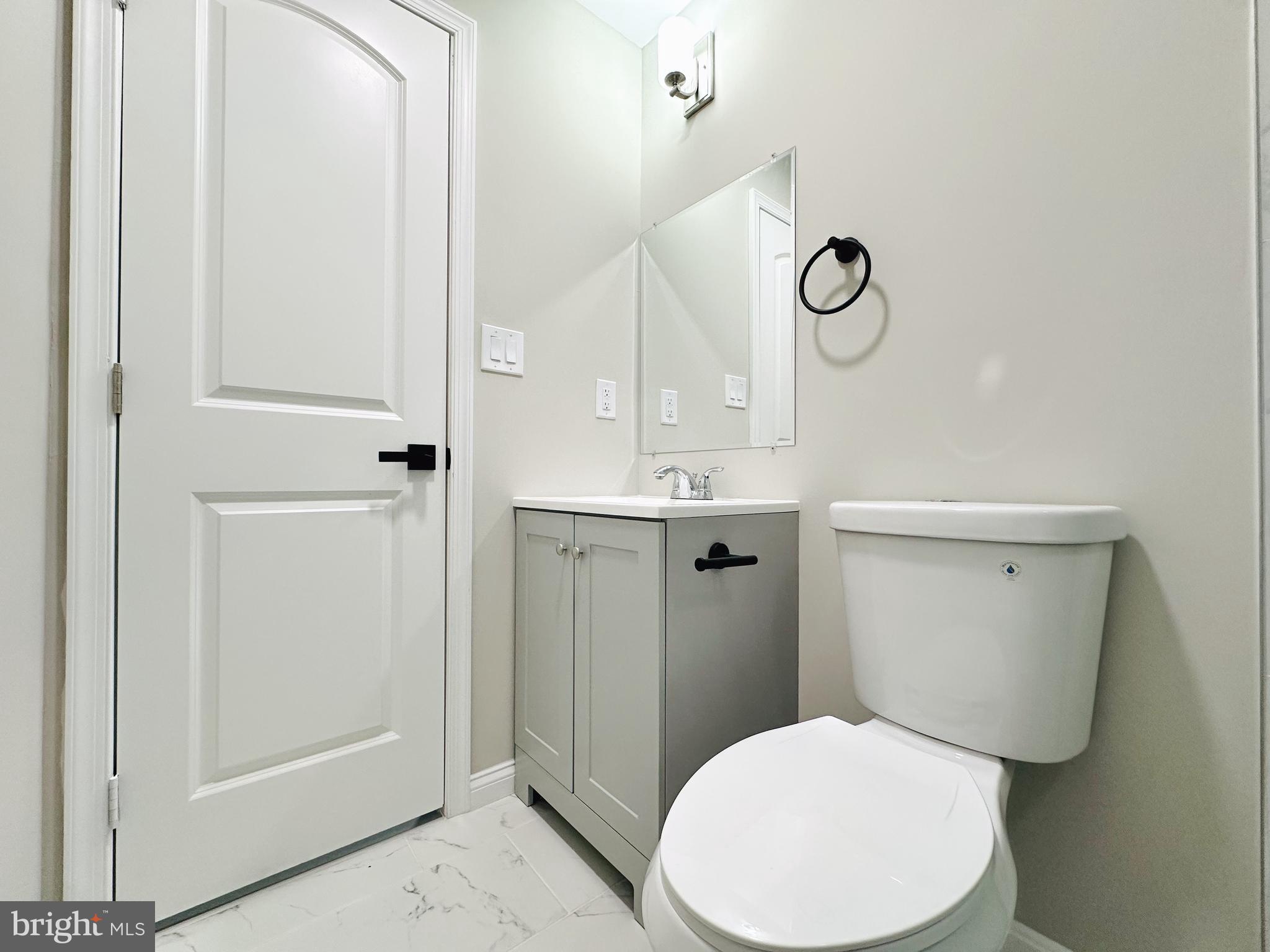 ASHLAND TOWN - Residential