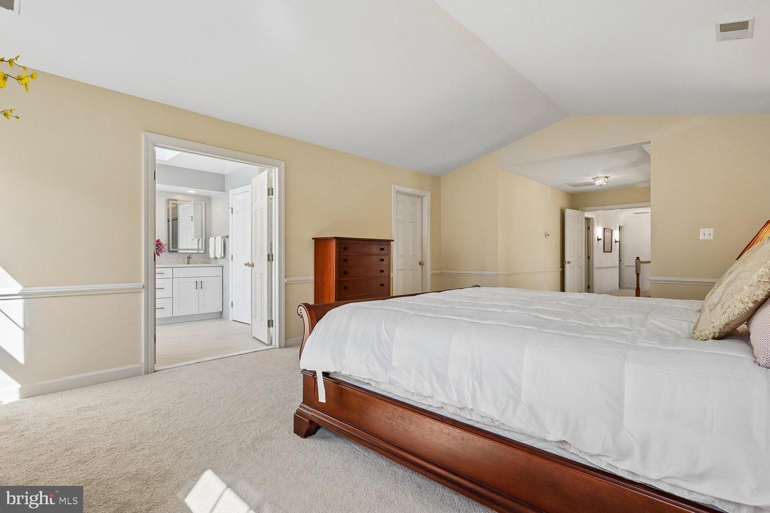 POTOMAC GLEN - Residential