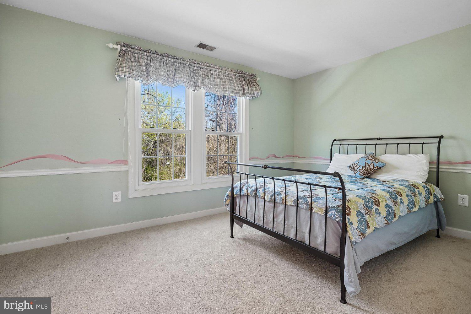 POTOMAC GLEN - Residential