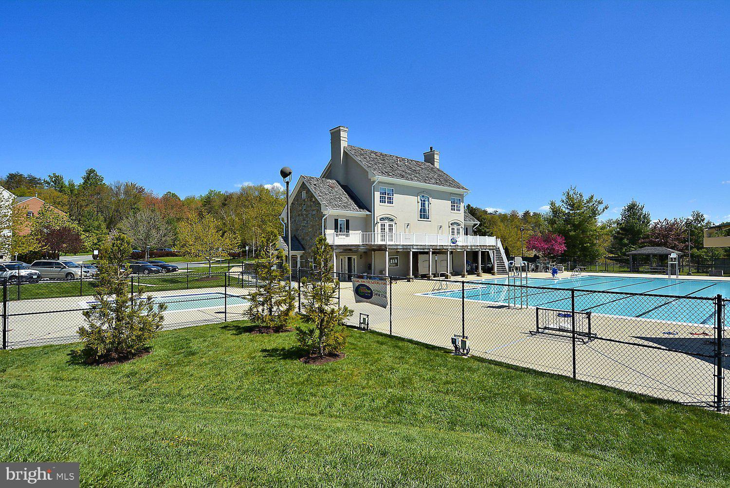 POTOMAC GLEN - Residential