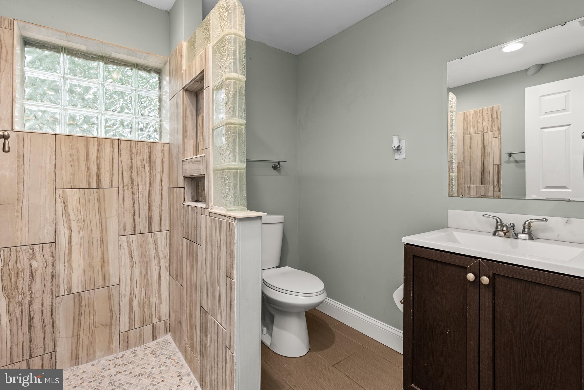 CAPE ST CLAIRE - Residential