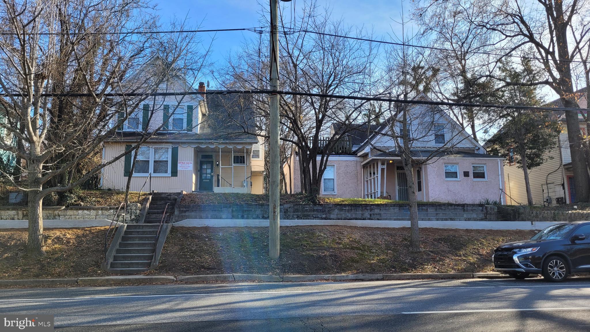 MT RAINIER- RHODE ISL AV - Residential