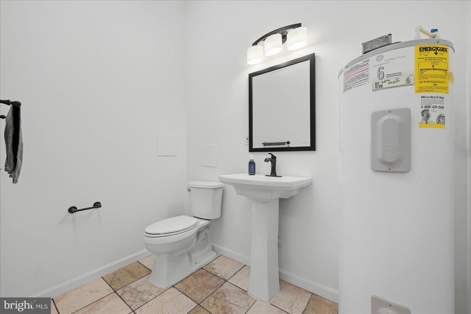 STONEHENGE - Residential