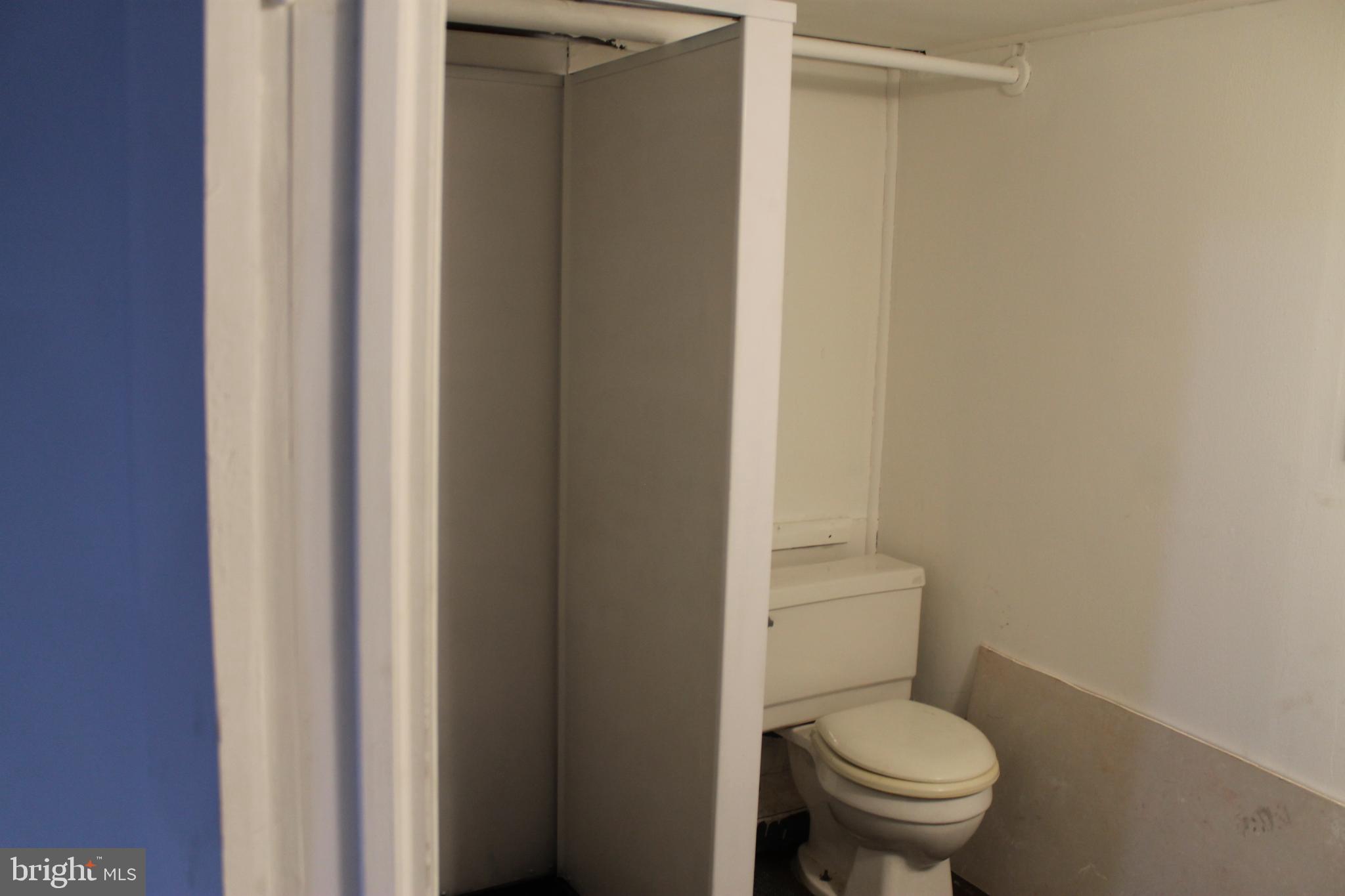 NORTH HALETHORPE - Residential