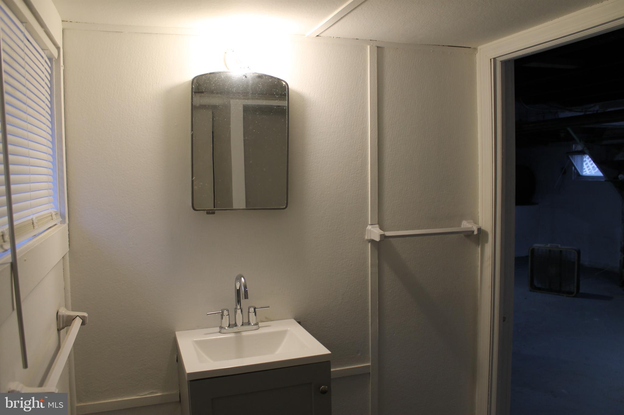 NORTH HALETHORPE - Residential