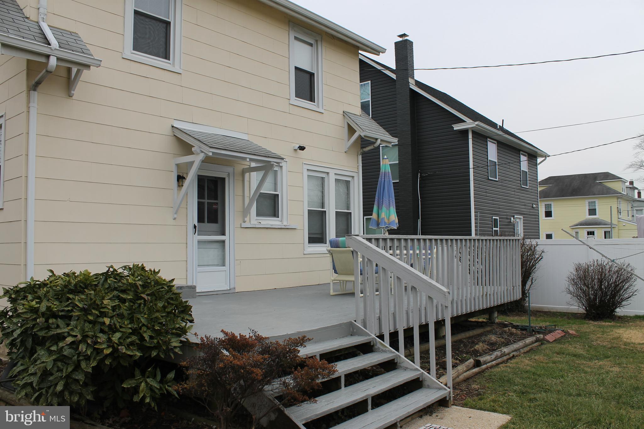 NORTH HALETHORPE - Residential