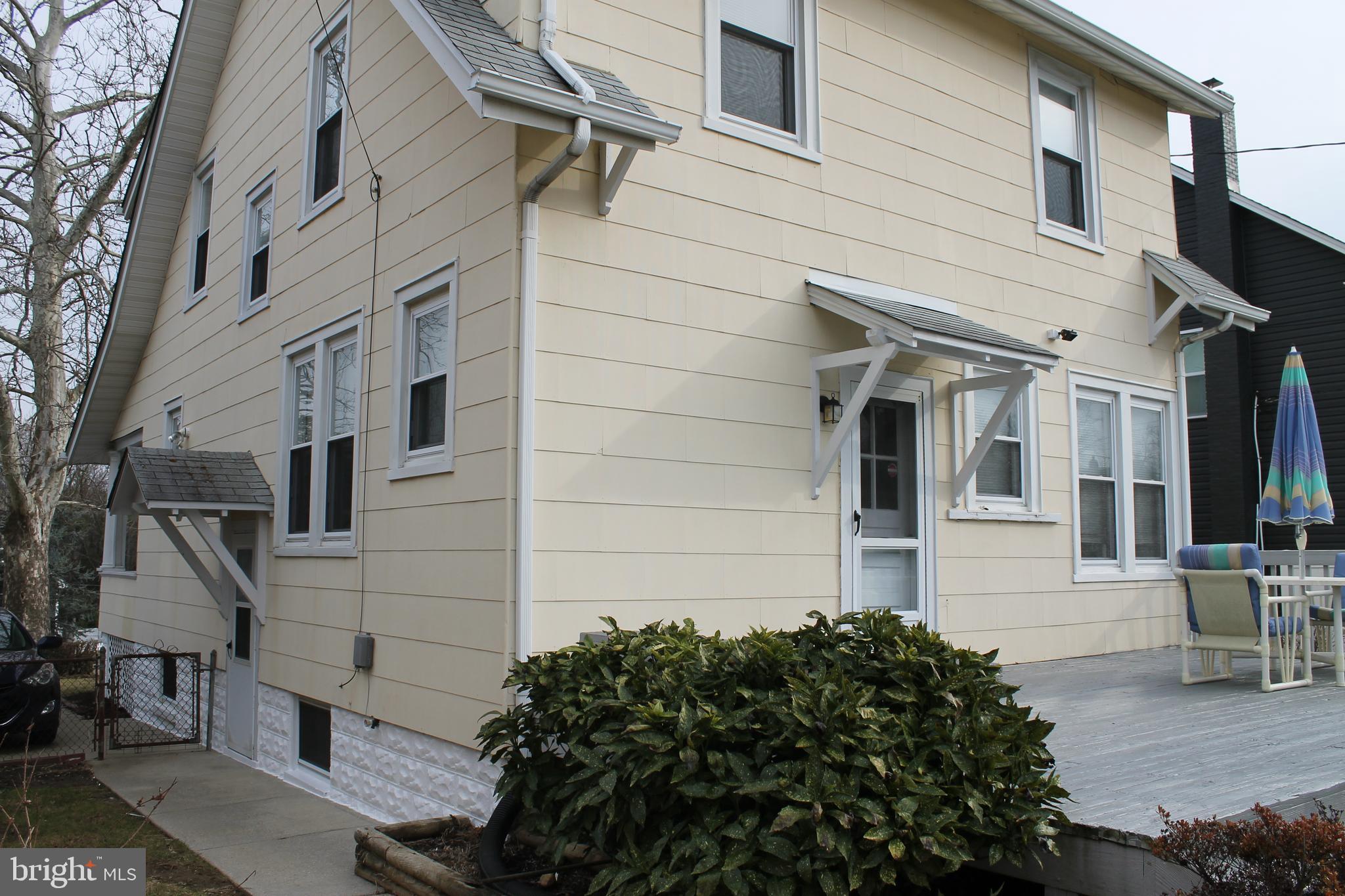 NORTH HALETHORPE - Residential