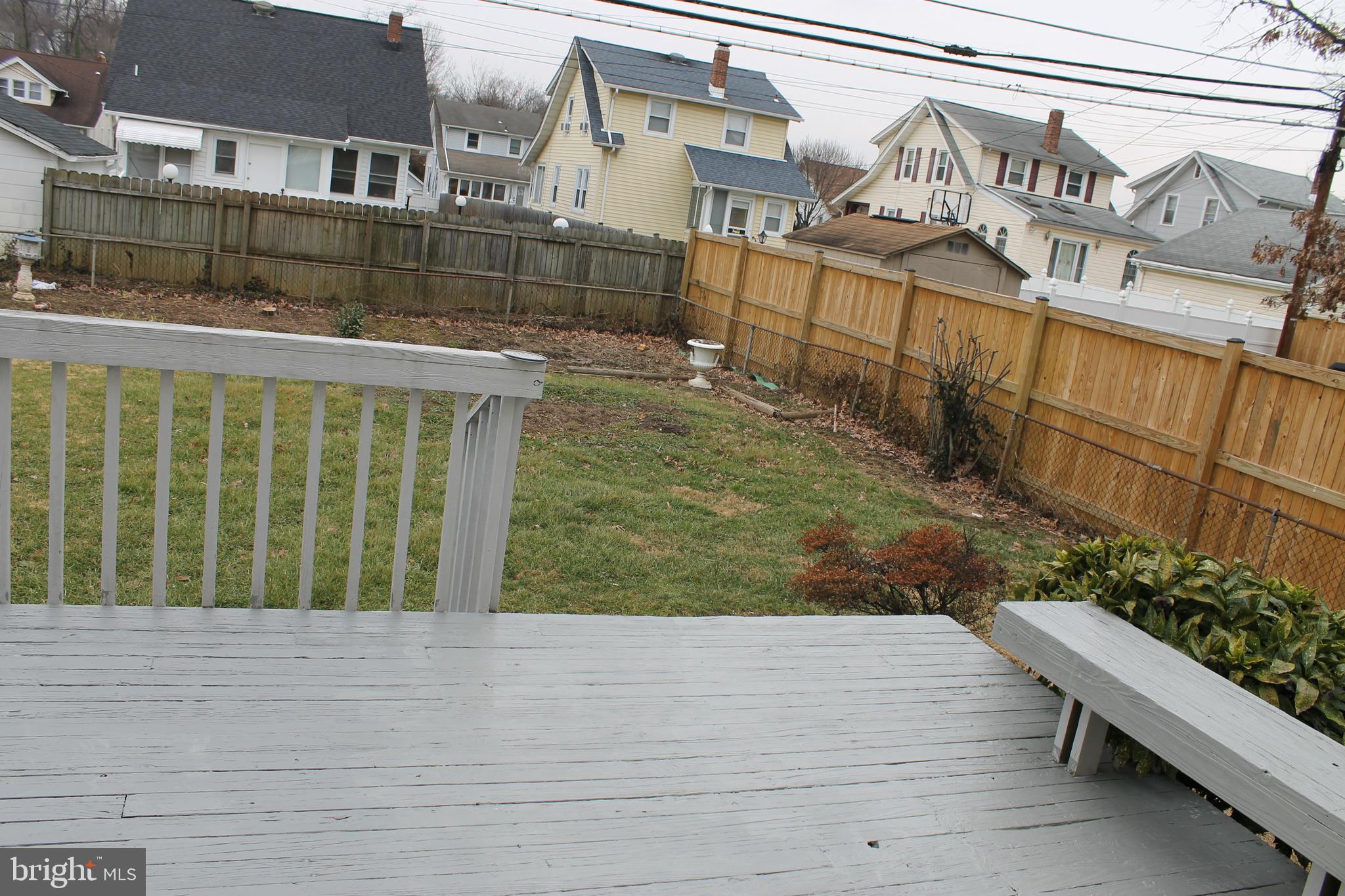 NORTH HALETHORPE - Residential