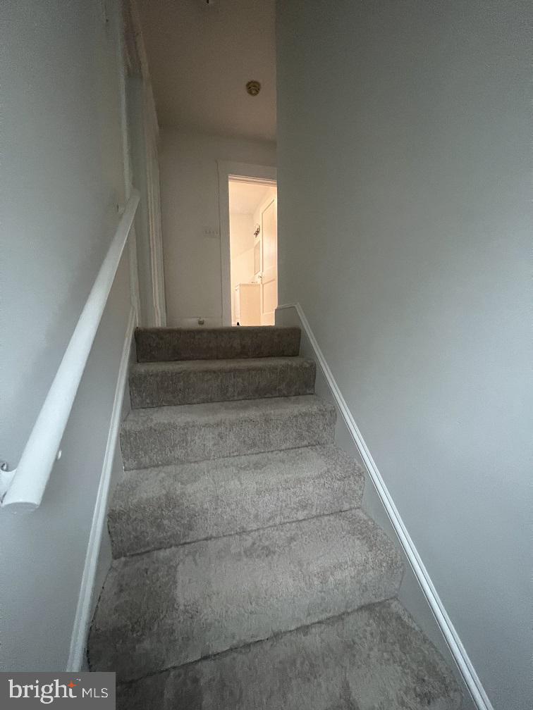 NORTH HALETHORPE - Residential