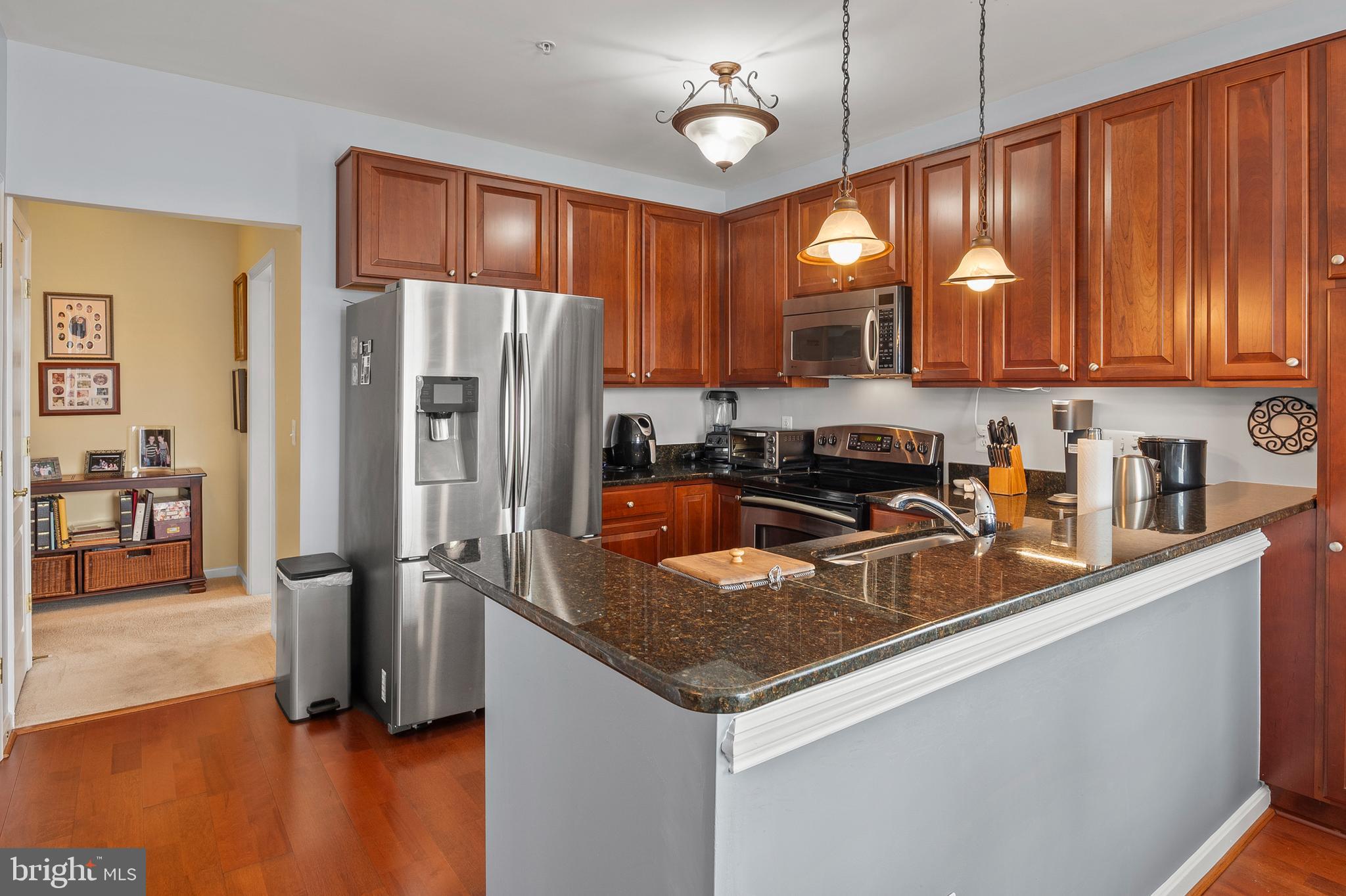 GATHERINGS AT LYNDWOOD - Residential