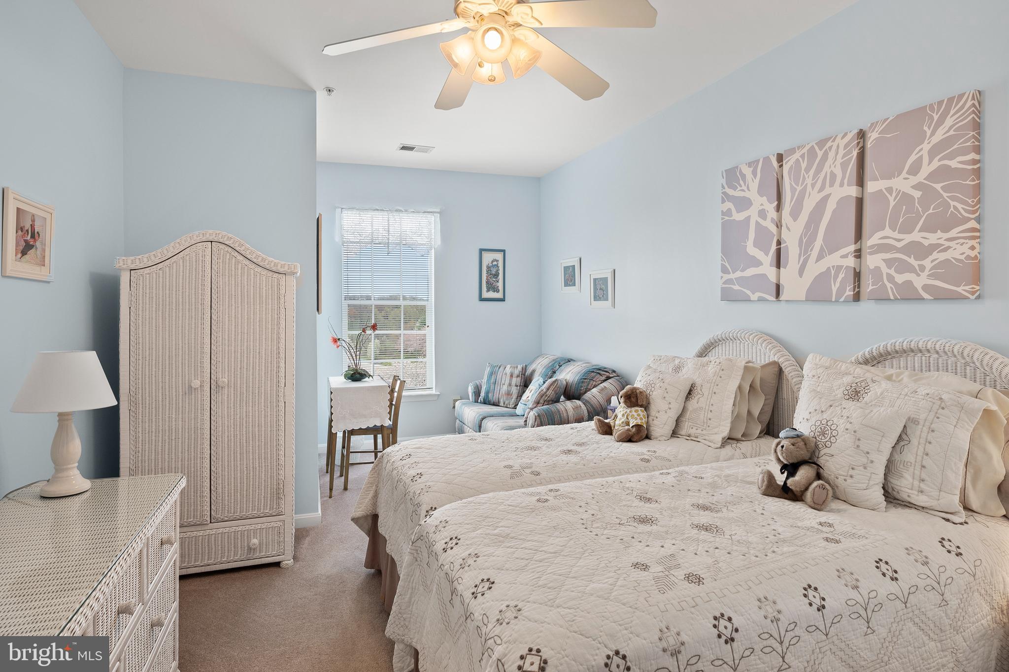 GATHERINGS AT LYNDWOOD - Residential