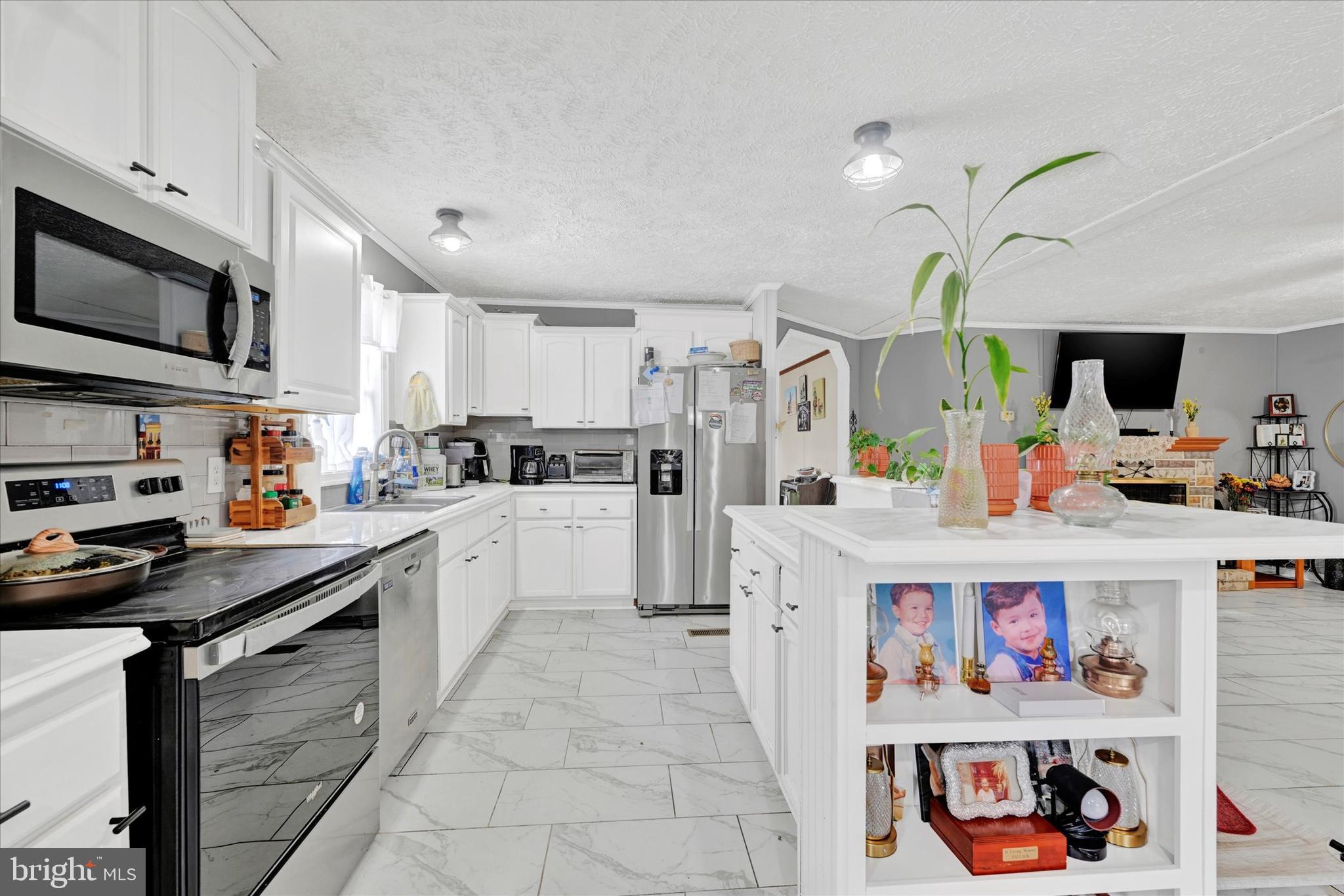 DEEP RUN PARK - Residential