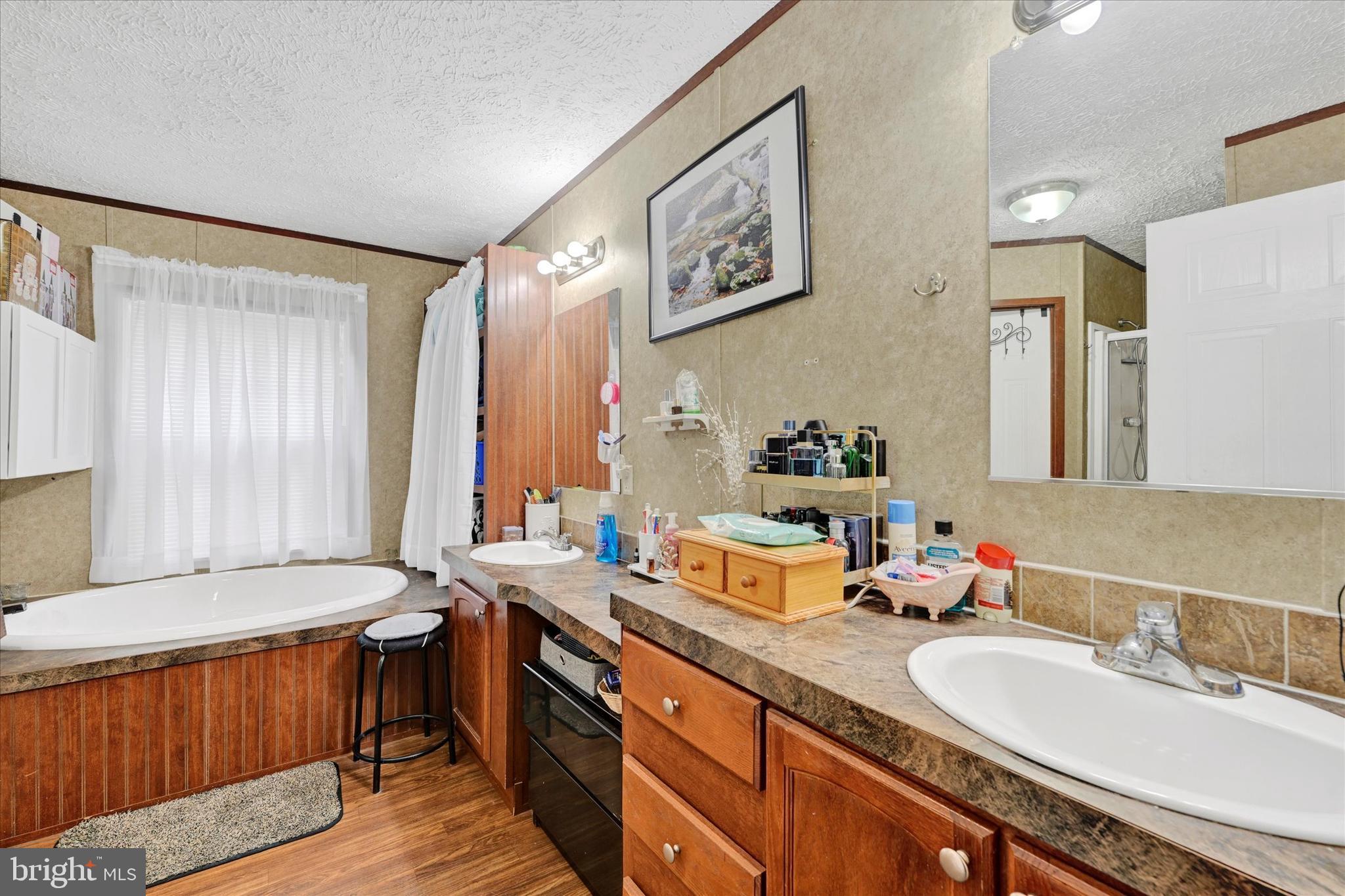 DEEP RUN PARK - Residential