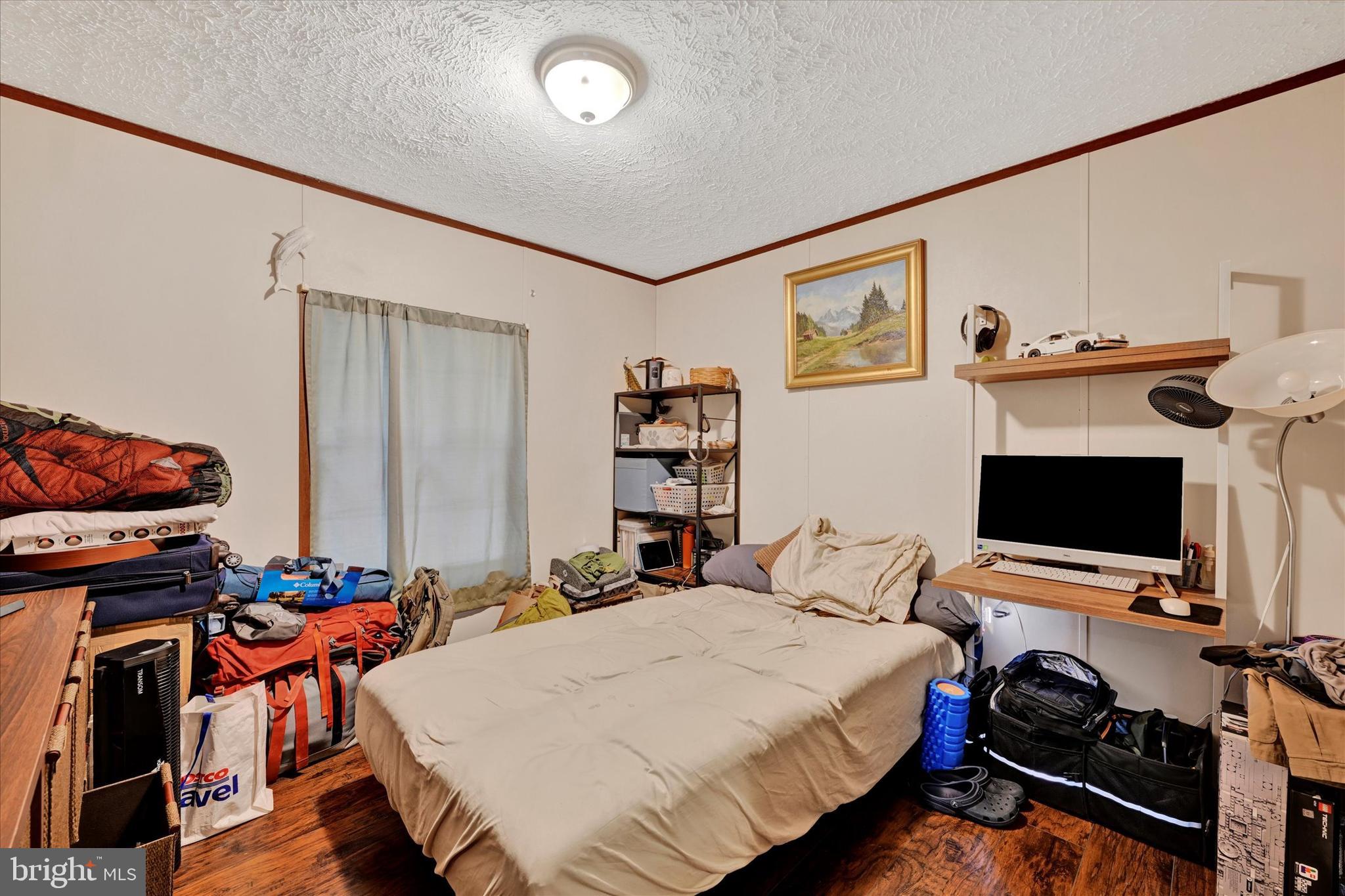 DEEP RUN PARK - Residential