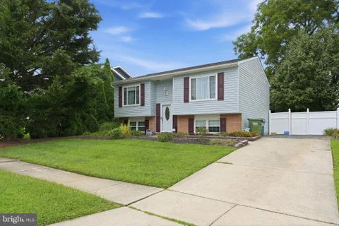 MLS: MDHR2057488