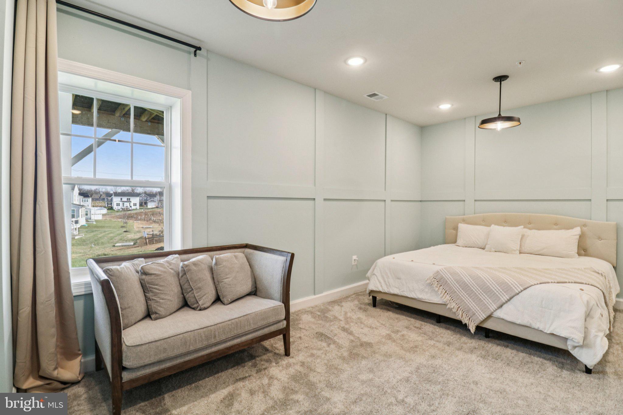 FAIRWAY ESTATES - Residential