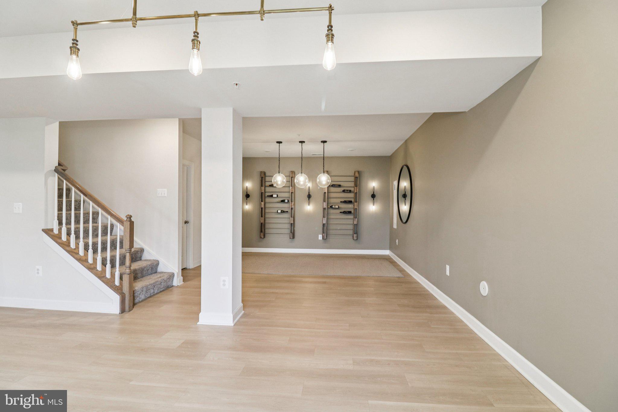 FAIRWAY ESTATES - Residential