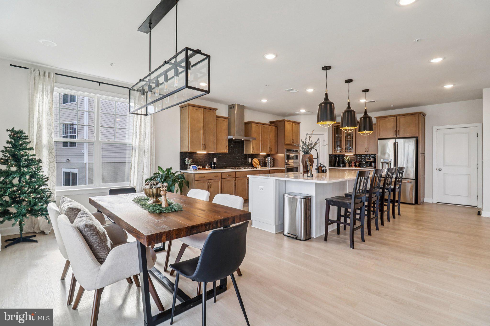 FAIRWAY ESTATES - Residential