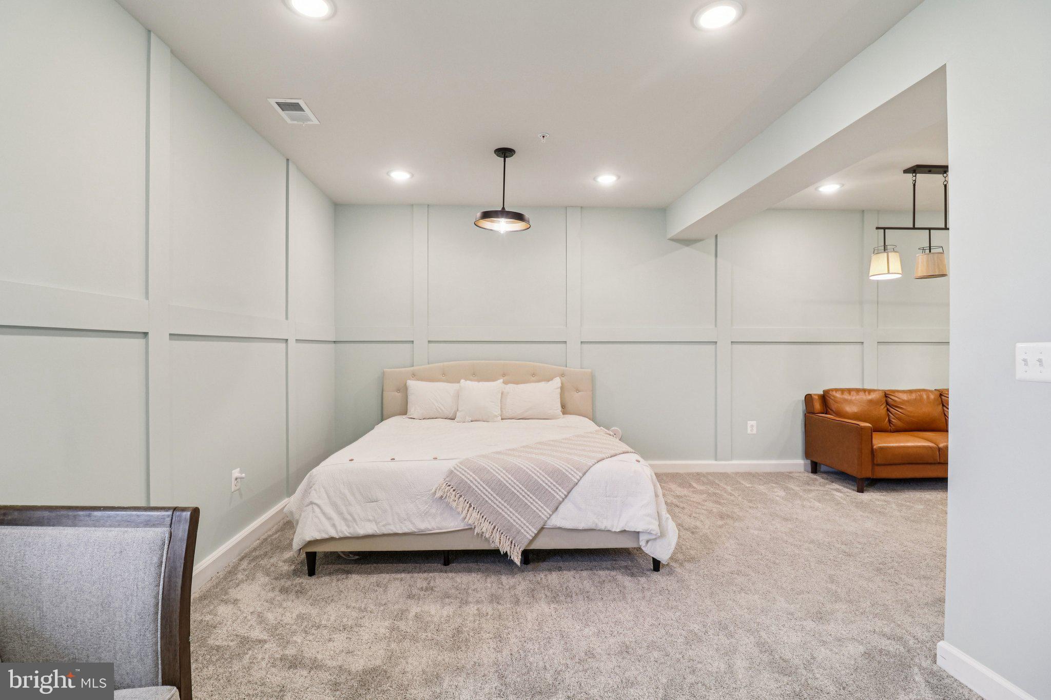 FAIRWAY ESTATES - Residential