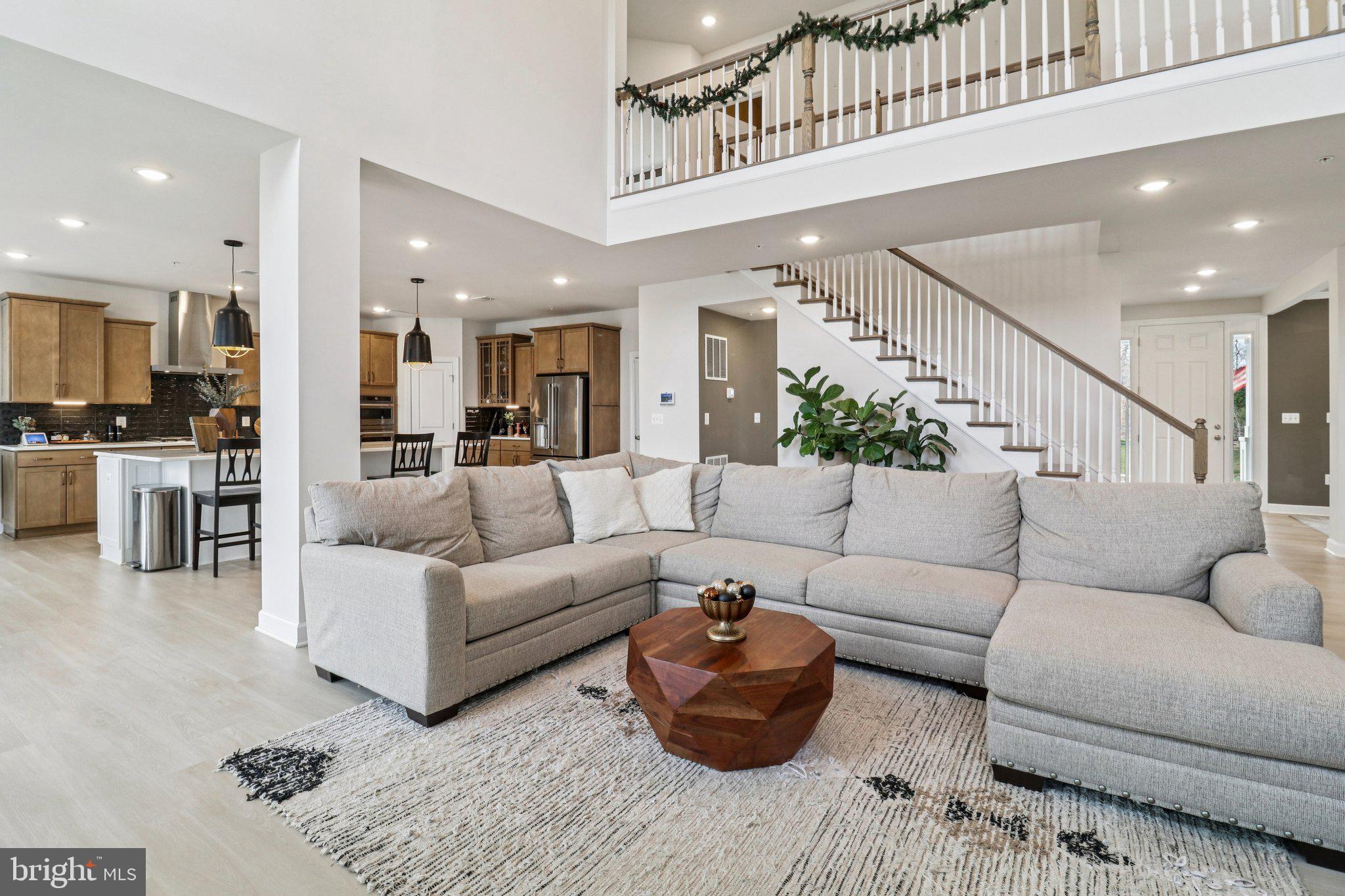 FAIRWAY ESTATES - Residential