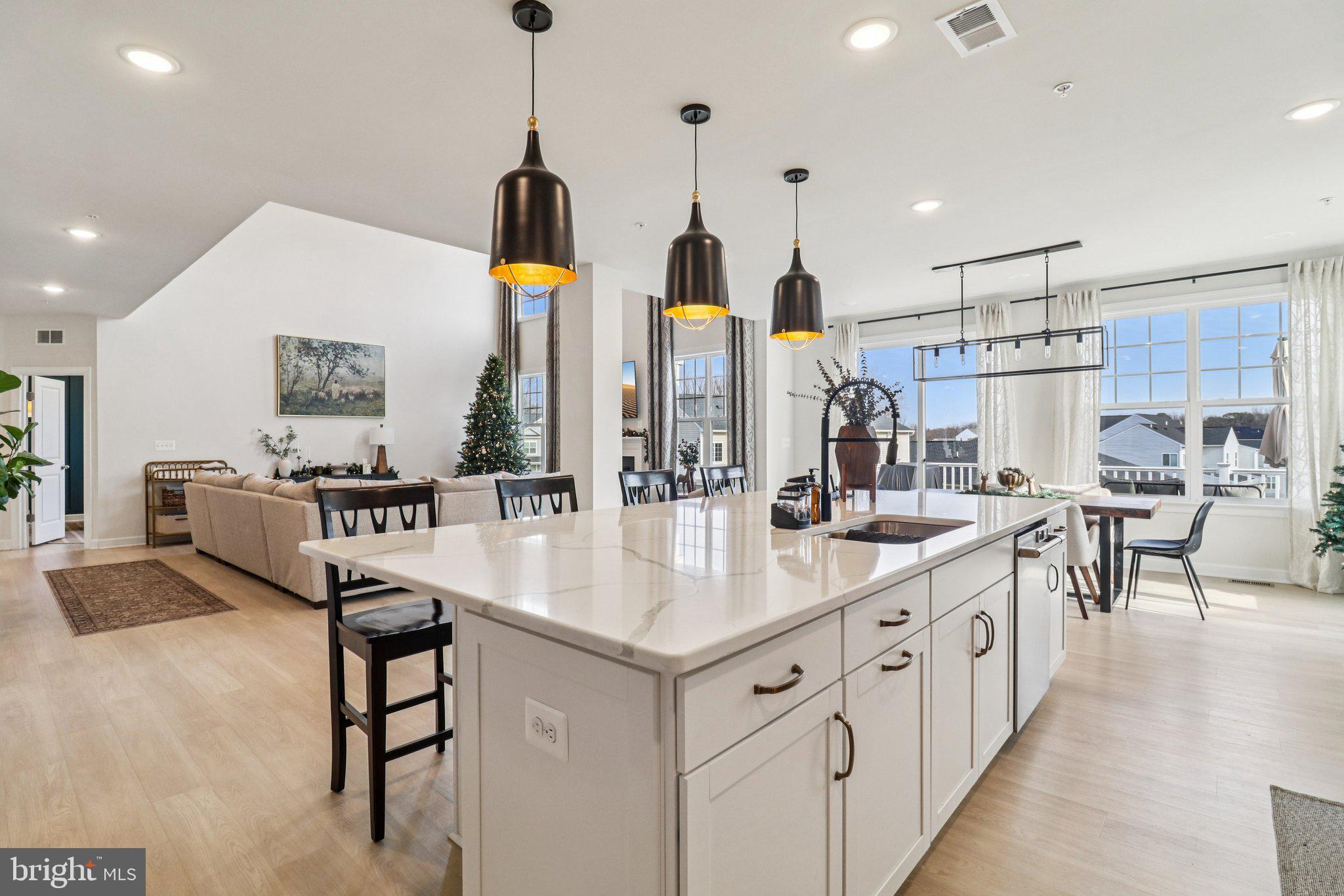 FAIRWAY ESTATES - Residential