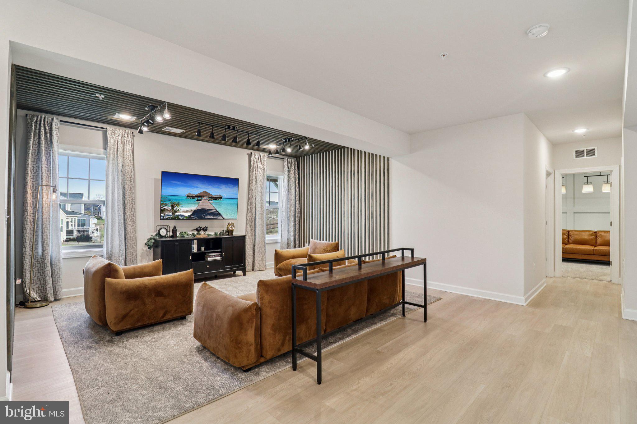 FAIRWAY ESTATES - Residential