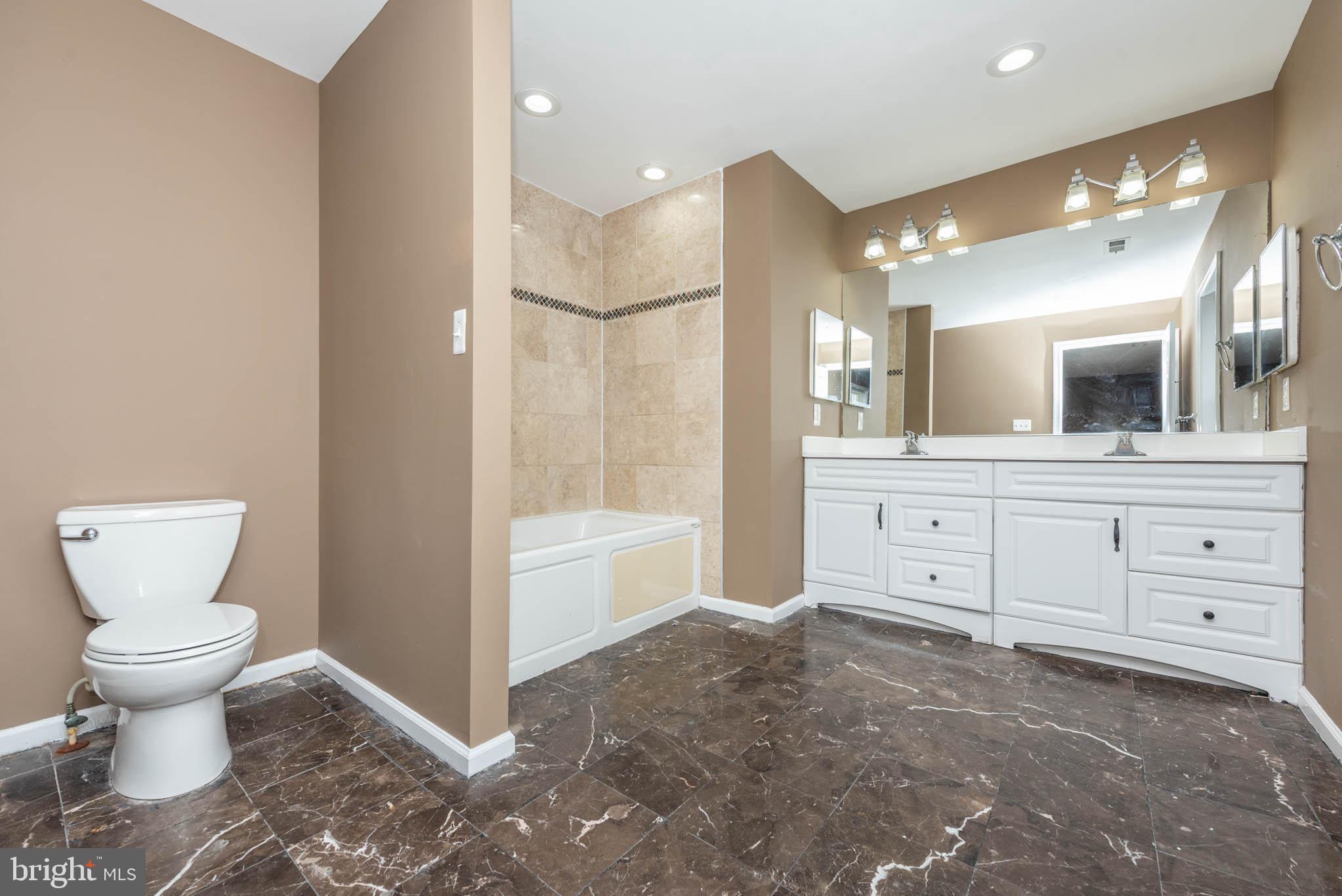 GWYNN OAK - Residential