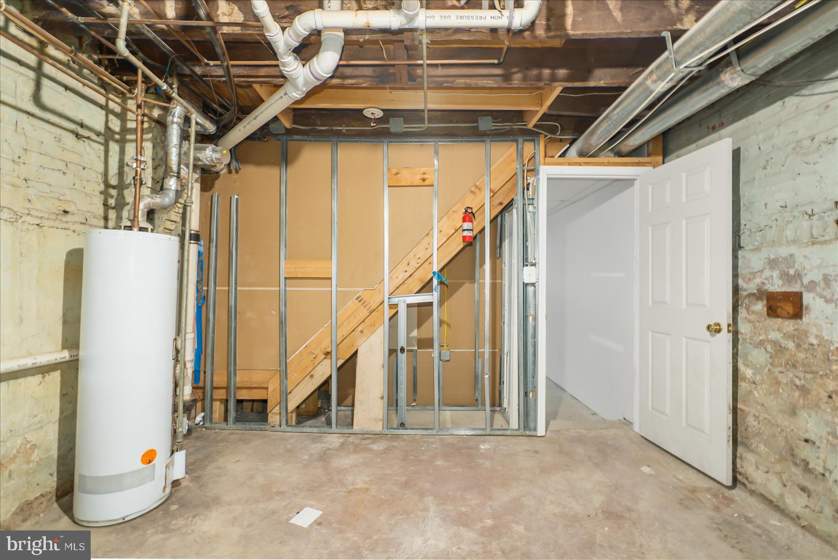 HAMPDEN HISTORIC DISTRICT - Residential