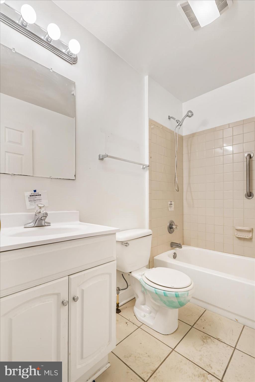 HAMPDEN HISTORIC DISTRICT - Residential