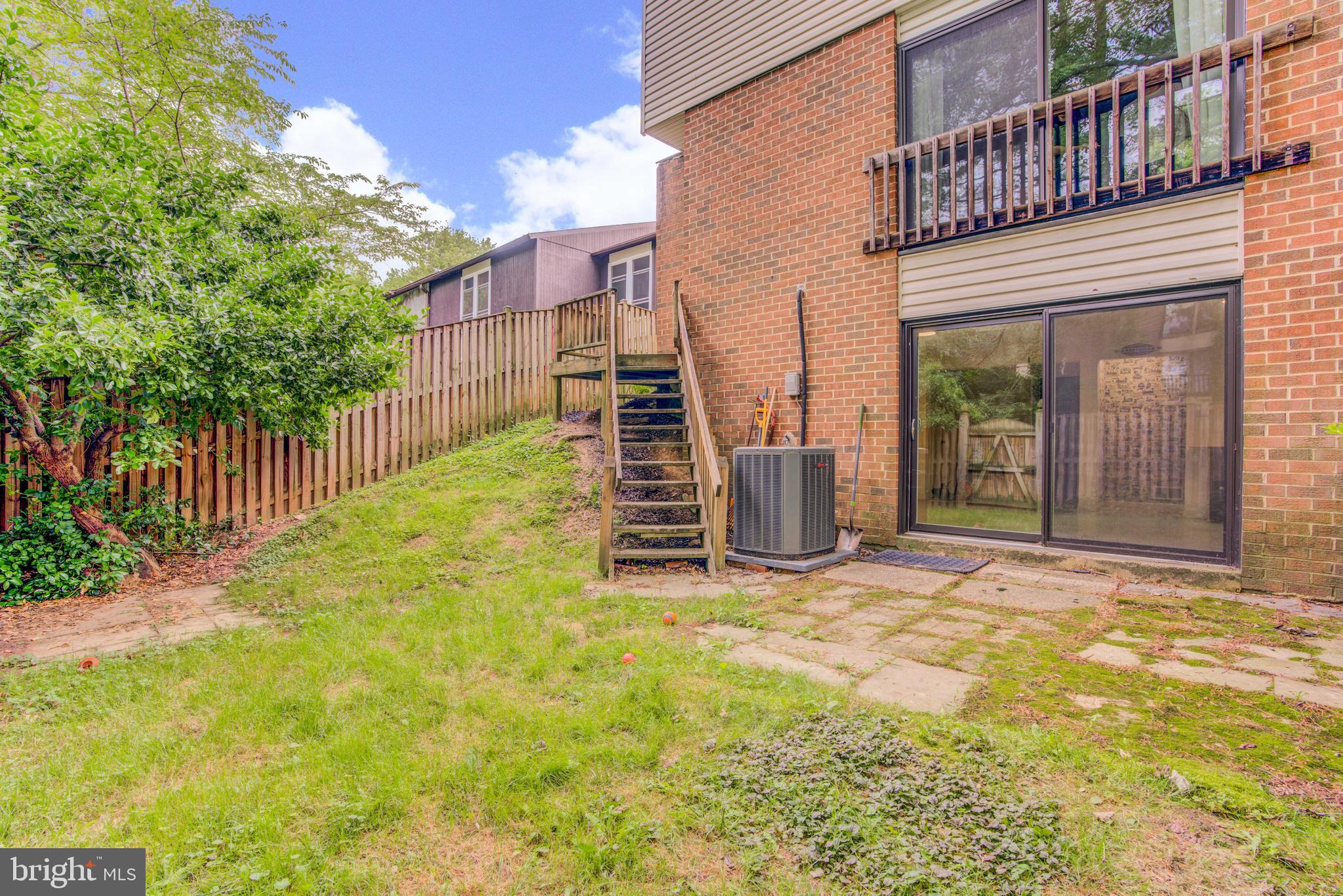 VILLAGE OF WILDE LAKE - Residential