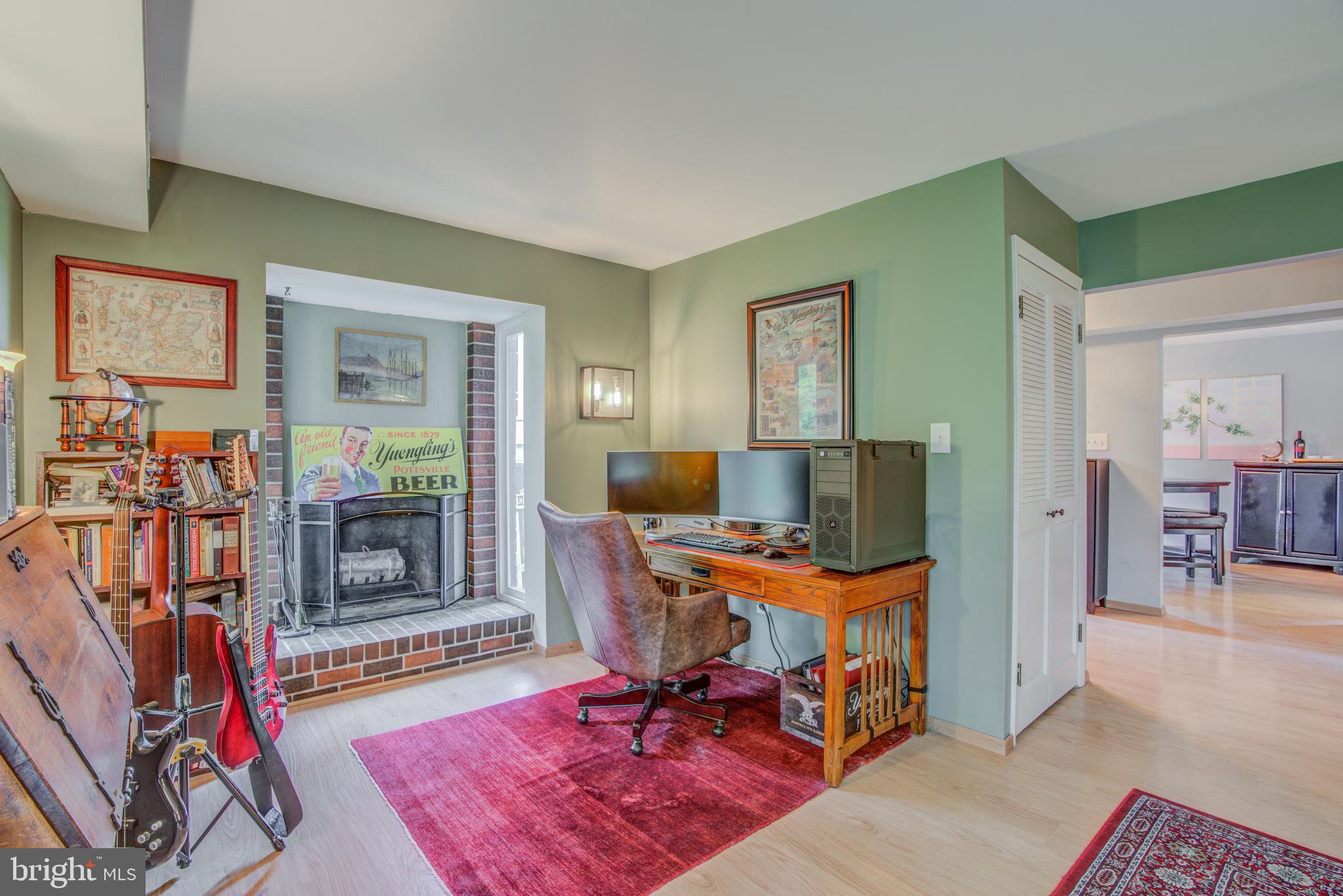 VILLAGE OF WILDE LAKE - Residential