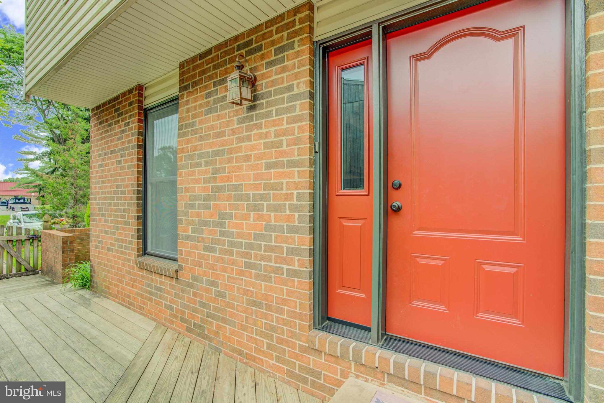 VILLAGE OF WILDE LAKE - Residential