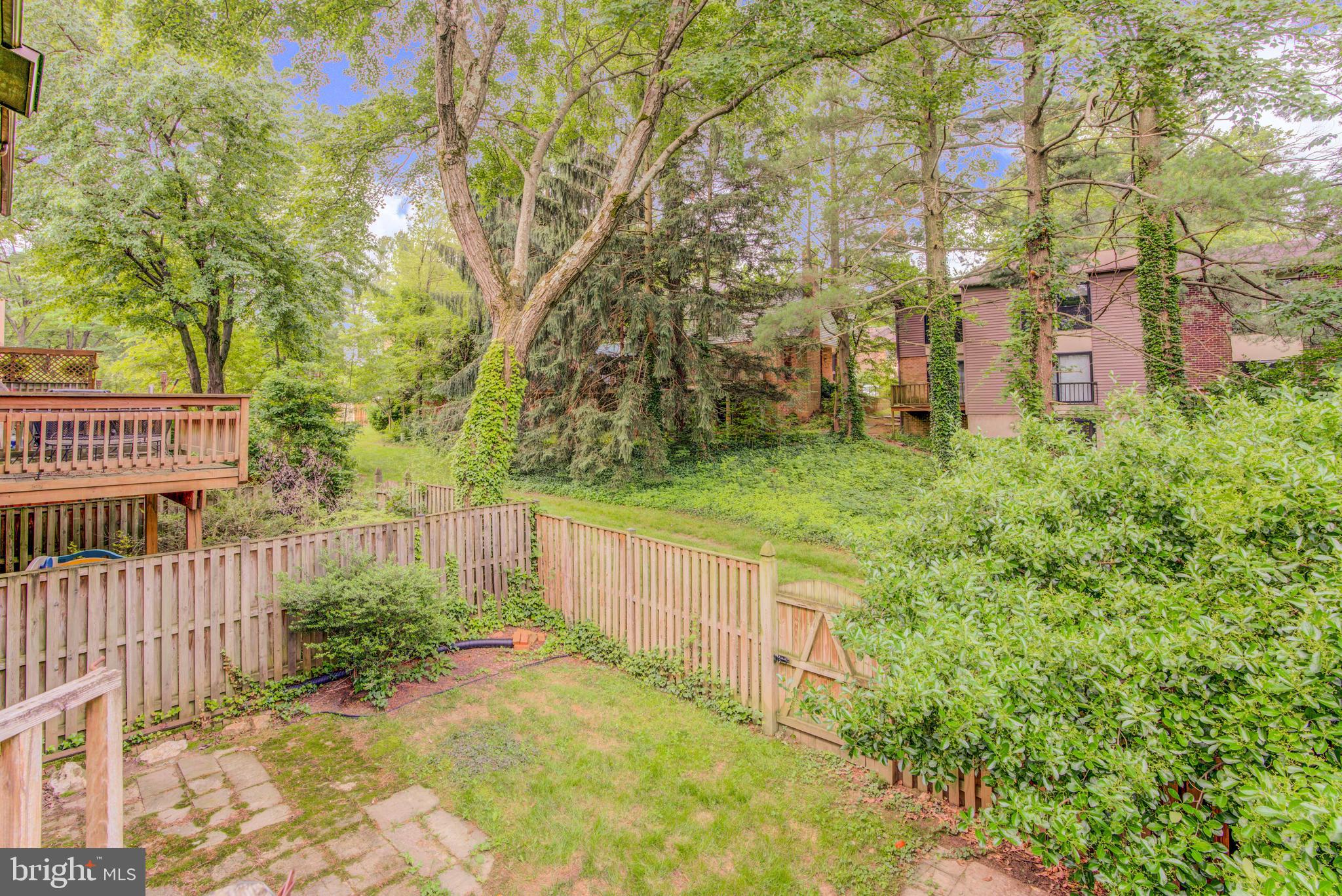 VILLAGE OF WILDE LAKE - Residential