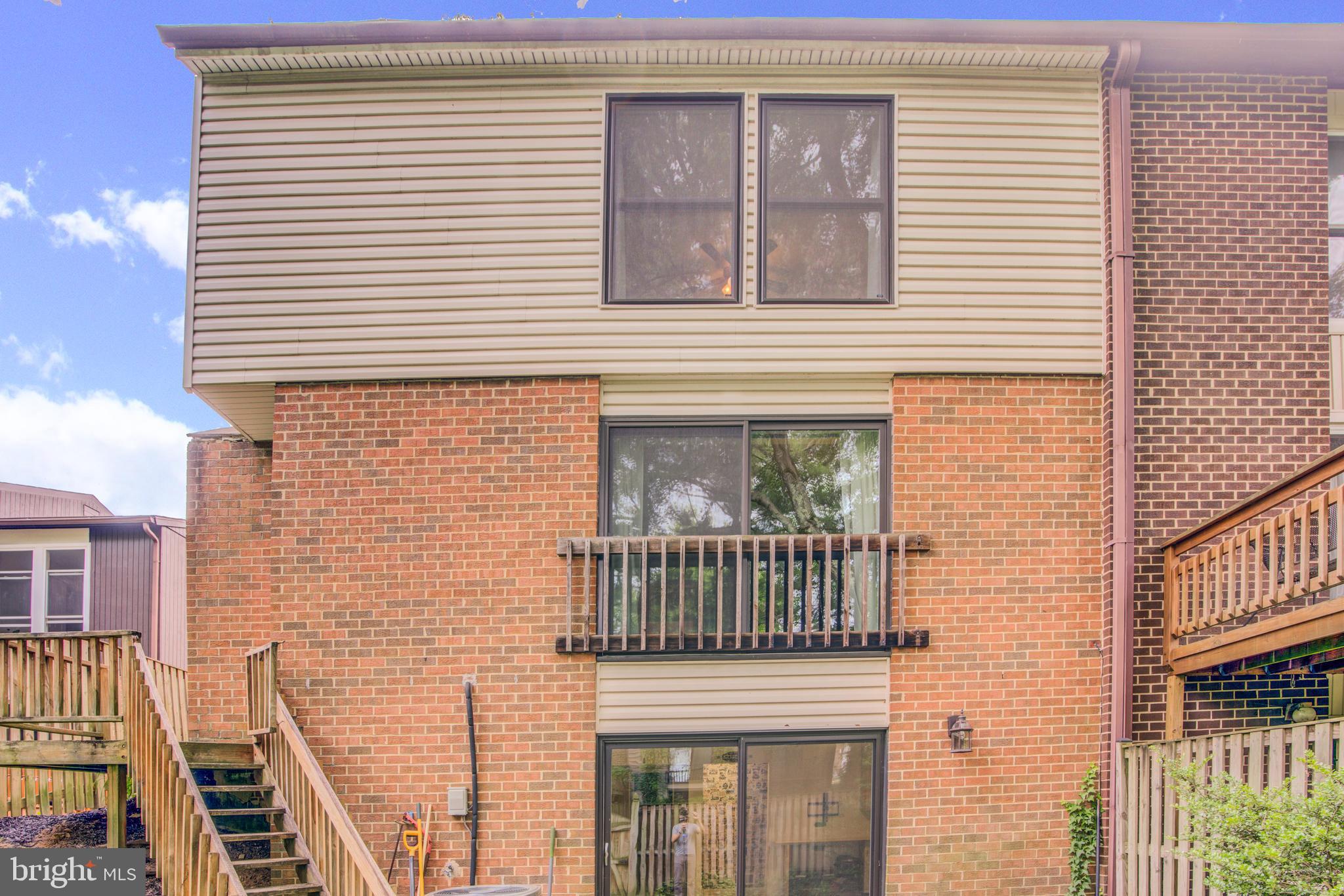 VILLAGE OF WILDE LAKE - Residential