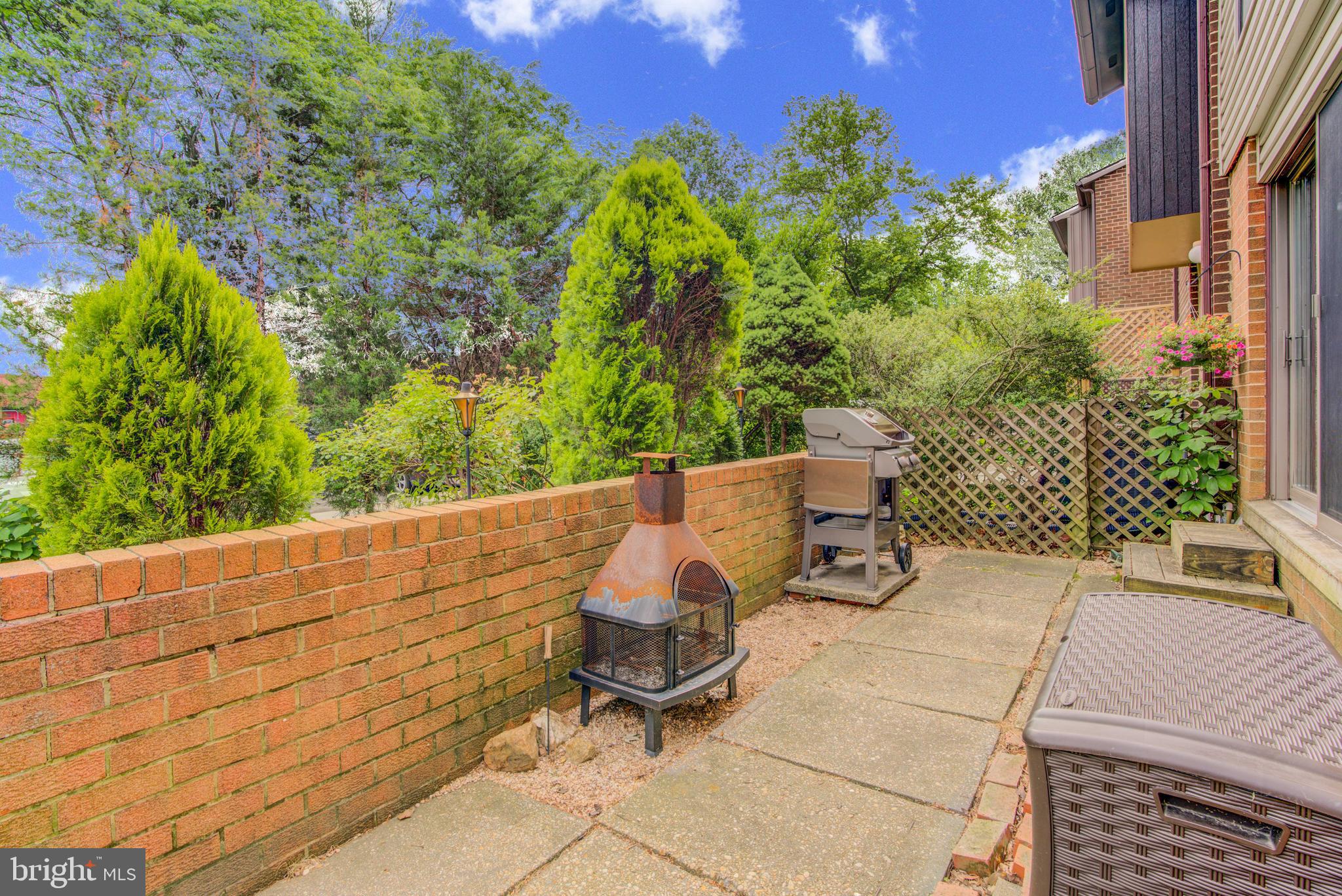 VILLAGE OF WILDE LAKE - Residential