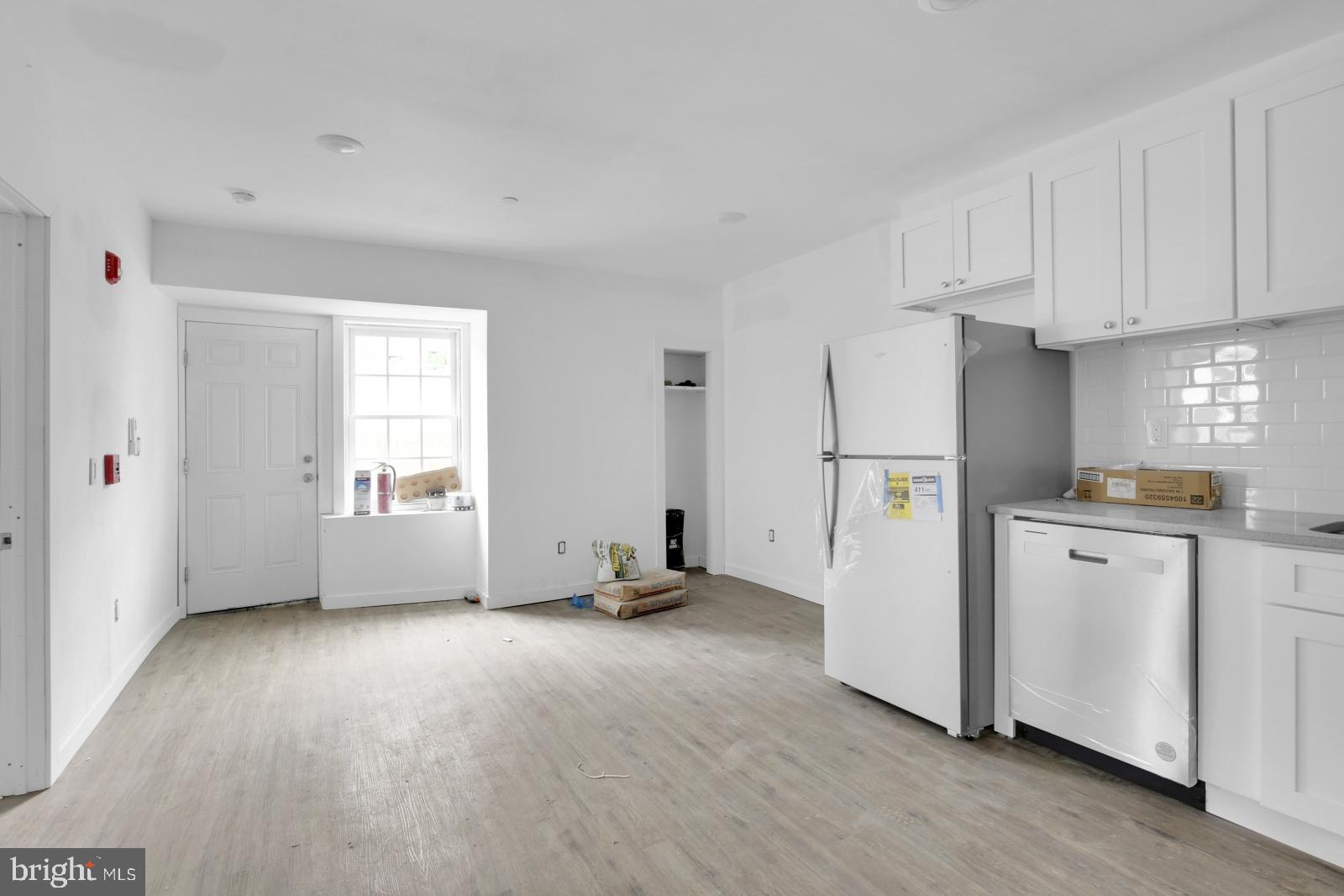 ROXBOROUGH - Residential Lease