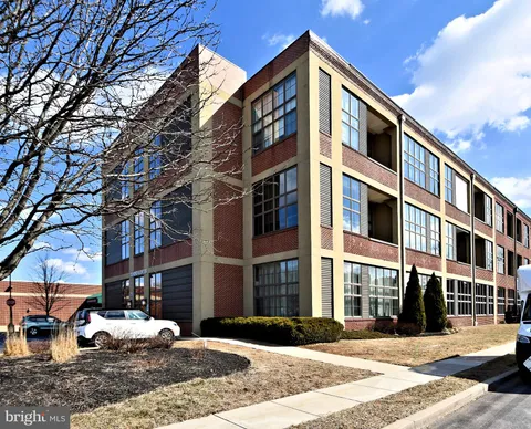 21 S Valley Forge Road Unit 213, Lansdale, PA MLS: PAMC2130614