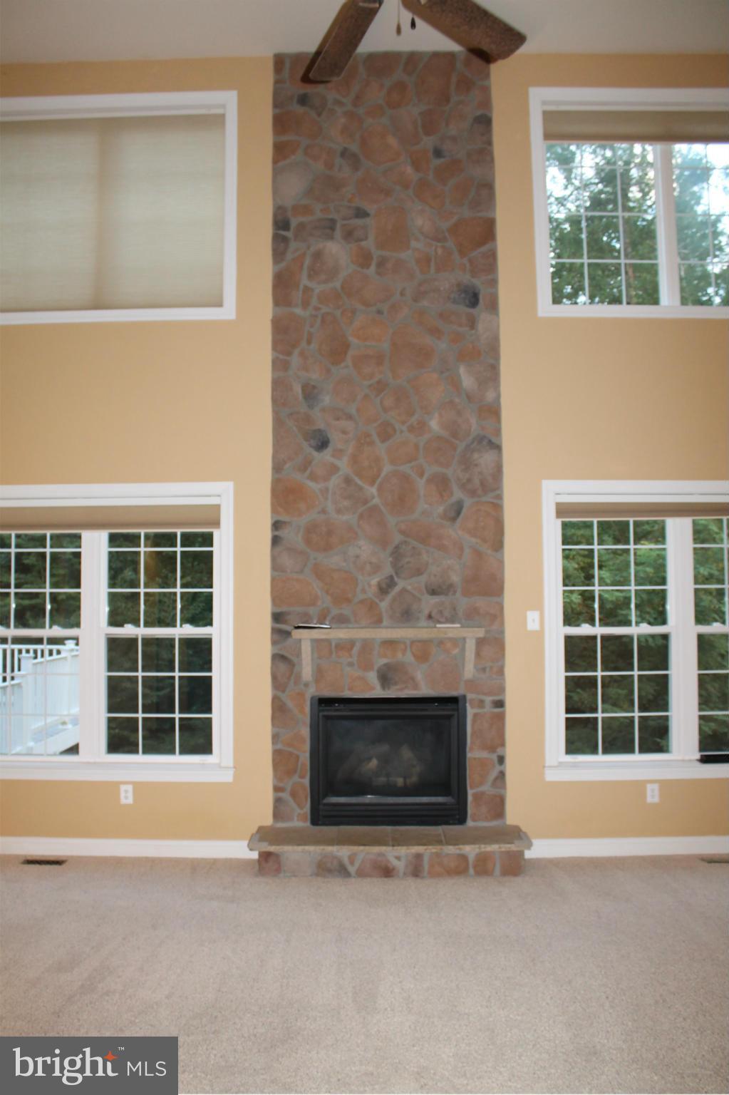 QUEENSBERRY - Residential