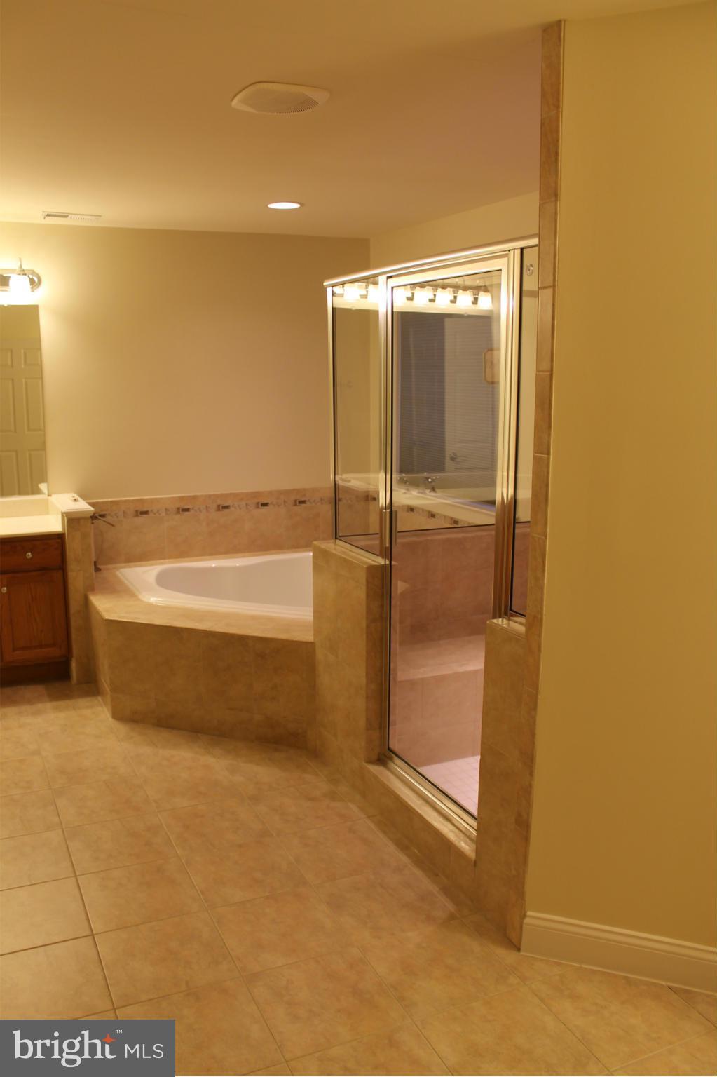 QUEENSBERRY - Residential