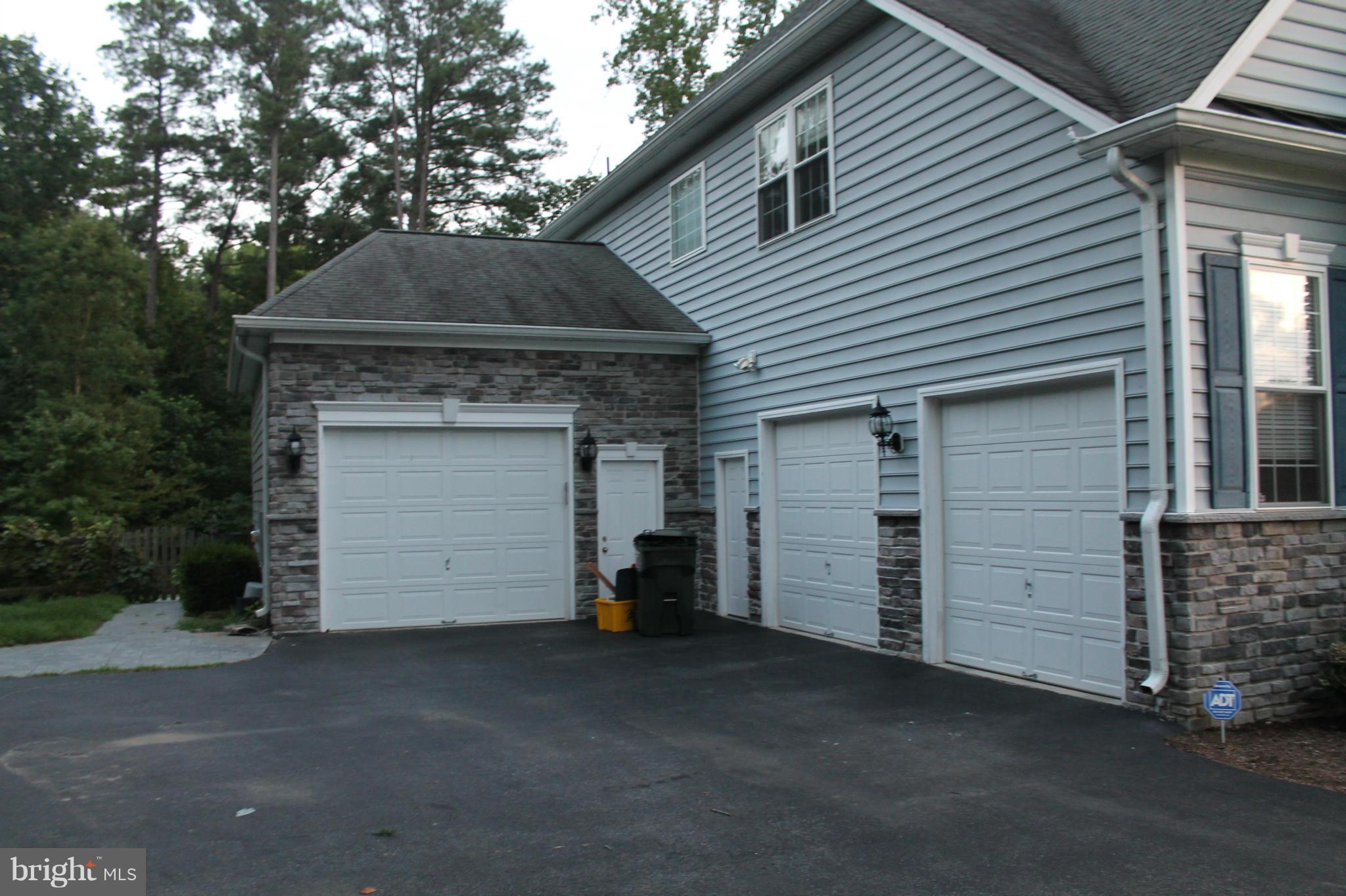 QUEENSBERRY - Residential