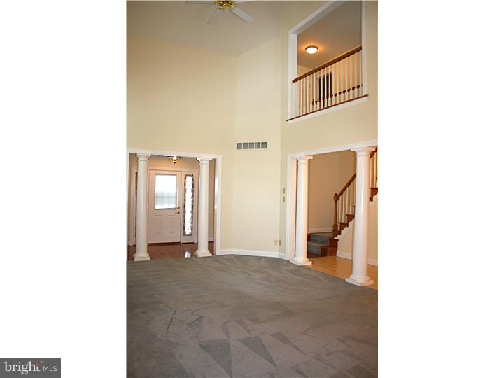 EAGLEVIEW - Residential