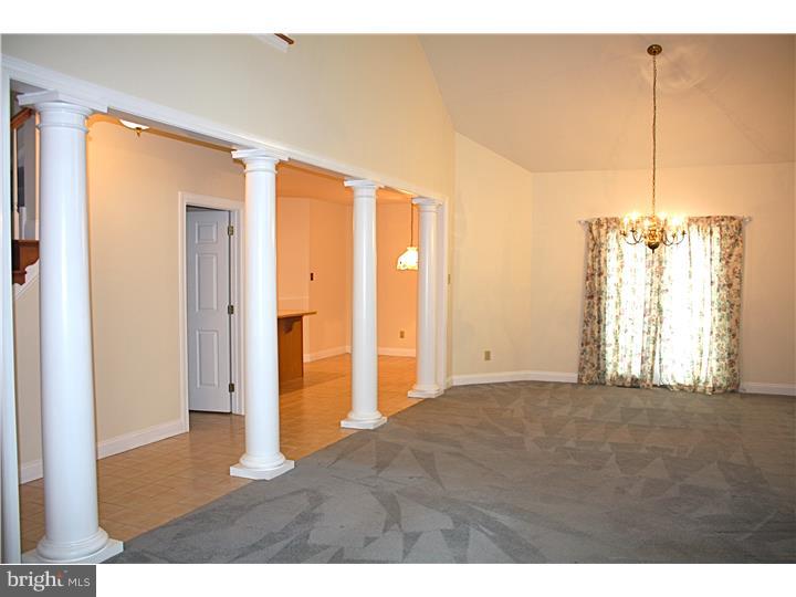 EAGLEVIEW - Residential
