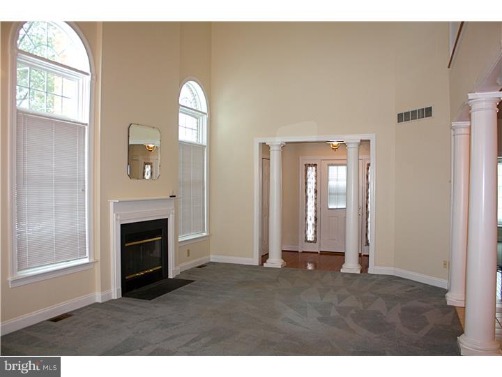 EAGLEVIEW - Residential